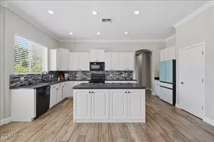 845 N Thunderbird Ave, Gilbert, AZ 85234 - Photo 2