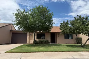 14 Leisure World, Mesa, AZ 85206 - Photo 2