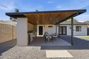 1238 E Almeria Rd, Phoenix, AZ 85006 - Photo 32