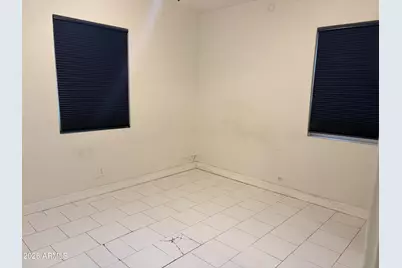 2854 N Greenfield Road, Phoenix, AZ 85006 - Photo 6