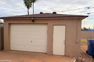 2854 N Greenfield Rd, Phoenix, AZ 85006 - Photo 10