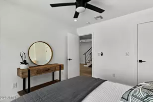 230 W Monterosa St, Phoenix, AZ 85013 - Photo 36