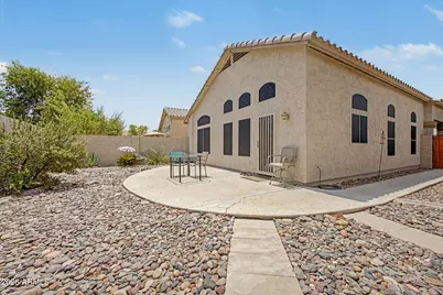 1921 N 106th Avenue, Avondale, AZ 85392 - Photo 36