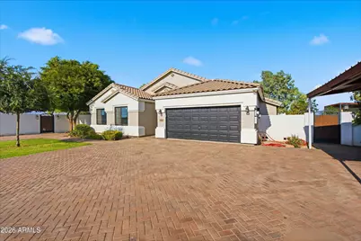 10013 S 280th Lane, Buckeye, AZ 85326 - Photo 4