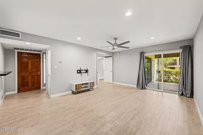 9465 N 92nd Street #105, Scottsdale, AZ 85258 - Photo 6