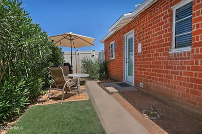 1923 W Earll Drive, Phoenix, AZ 85015 - Photo 30