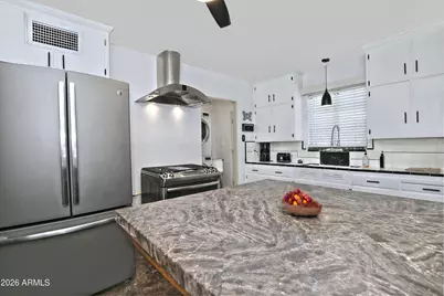 1923 W Earll Drive, Phoenix, AZ 85015 - Photo 14