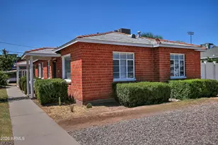 1923 W Earll Dr, Phoenix, AZ 85015 - Photo 2
