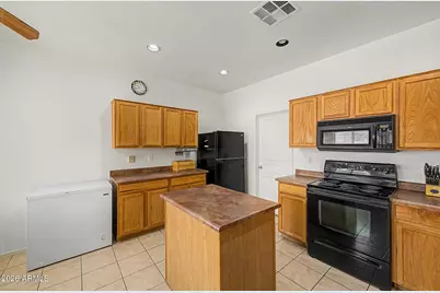 15510 N 169th Avenue, Surprise, AZ 85388 - Photo 14