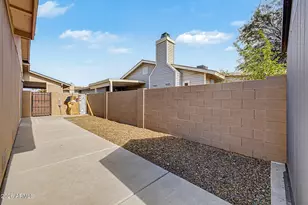 5708 N 42nd Ln, Phoenix, AZ 85019 - Photo 20