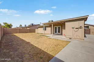 5708 N 42nd Ln, Phoenix, AZ 85019 - Photo 26