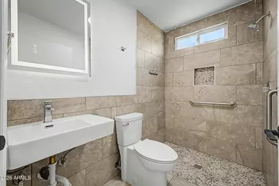 5708 N 42nd Lane, Phoenix, AZ 85019 - Photo 16