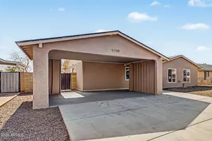 5708 N 42nd Ln, Phoenix, AZ 85019 - Photo 4