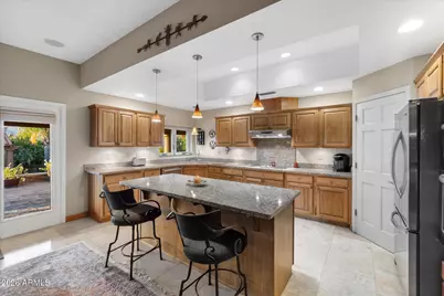 8944 E Lazywood Place, Carefree, AZ 85377 - Photo 12