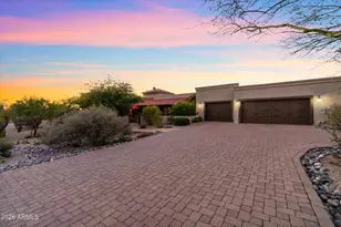 8944 E Lazywood Pl, Carefree, AZ 85377 - Photo 4
