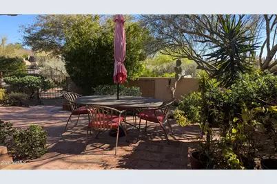 8944 E Lazywood Place, Carefree, AZ 85377 - Photo 72