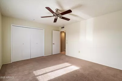 10528 W Tumblewood Drive, Sun City, AZ 85351 - Photo 12