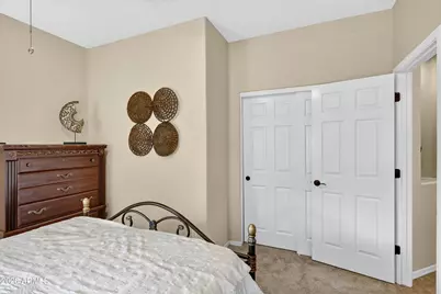 13055 W Redbird Road W, Peoria, AZ 85383 - Photo 30