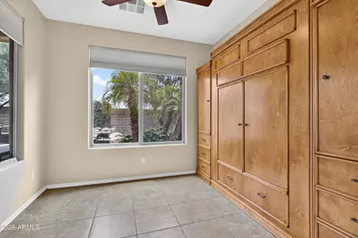 13055 W Redbird Road W, Peoria, AZ 85383 - Photo 28