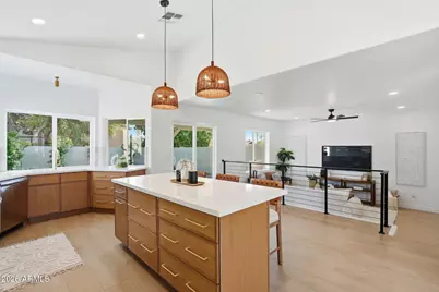 3713 E Taro Lane, Phoenix, AZ 85050 - Photo 12