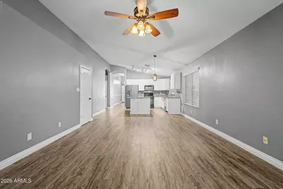 21248 N 88th Lane, Peoria, AZ 85382 - Photo 2