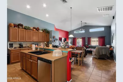4217 S 76th Lane, Phoenix, AZ 85043 - Photo 10