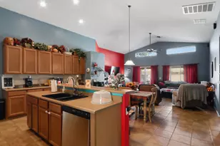 4217 S 76th Ln, Phoenix, AZ 85043 - Photo 10