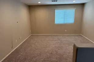 2345 W Skinner Dr, Phoenix, AZ 85085 - Photo 10