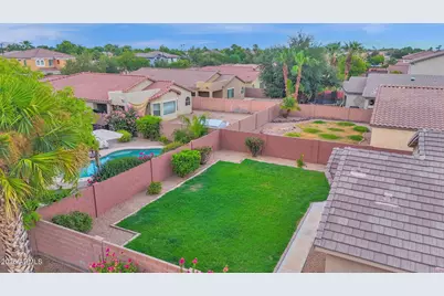 897 E Indian Wells Place, Chandler, AZ 85249 - Photo 10