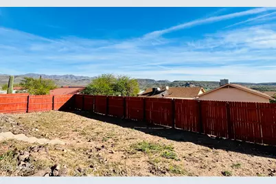 33665 S Incline Drive, Black Canyon City, AZ 85324 - Photo 34