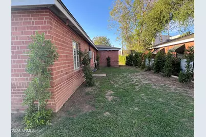 801 W Earll Drive, Phoenix, AZ 85013 - Photo 32