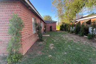 801 W Earll Dr, Phoenix, AZ 85013 - Photo 32