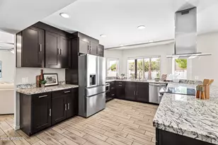 8918 N 80th Pl, Scottsdale, AZ 85258 - Photo 10
