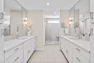 8918 N 80th Pl, Scottsdale, AZ 85258 - Photo 16