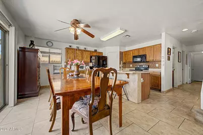 1618 W Pecan Road, Phoenix, AZ 85041 - Photo 8