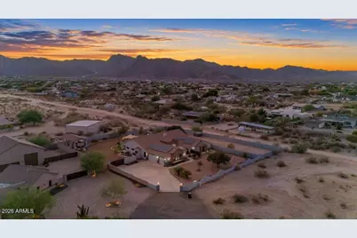19738 W Mariposa Drive, Litchfield Park, AZ 85340 - Photo 88