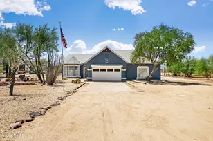 15679 W Duane Ln, Surprise, AZ 85387 - Photo 2