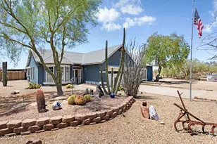 15679 W Duane Ln, Surprise, AZ 85387 - Photo 1