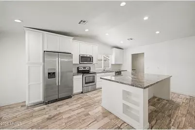 945 N Central Drive, Chandler, AZ 85224 - Photo 14