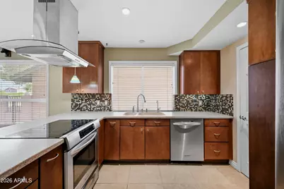 18045 N 45th Avenue, Glendale, AZ 85308 - Photo 2