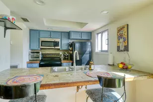 253 E Beck Ln, Phoenix, AZ 85022 - Photo 4