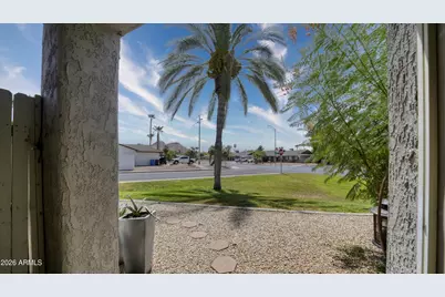 253 E Beck Lane, Phoenix, AZ 85022 - Photo 24