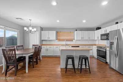 22455 N Davis Way, Maricopa, AZ 85138 - Photo 12