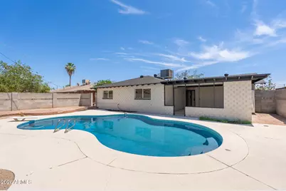 3830 W Claremont Street, Phoenix, AZ 85019 - Photo 2