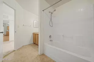8601 N 103rd Ave, Peoria, AZ 85345 - Photo 22