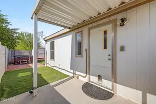 8601 N 103rd Ave, Peoria, AZ 85345 - Photo 32