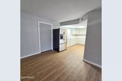 5725 N 44th Lane, Glendale, AZ 85301 - Photo 4