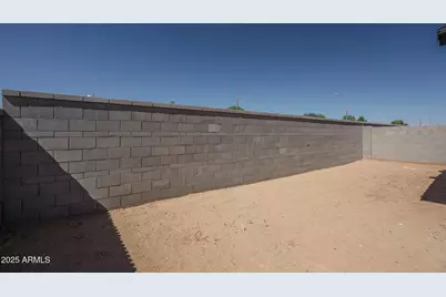 15800 W Georgia Drive, Surprise, AZ 85379 - Photo 34