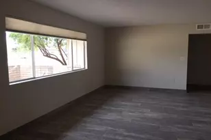 801 E Campus Dr, Tempe, AZ 85282 - Photo 8