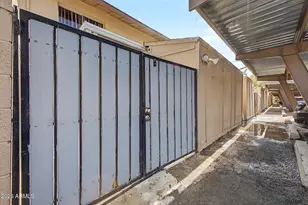 4310 W Ocotillo Rd, Glendale, AZ 85301 - Photo 34